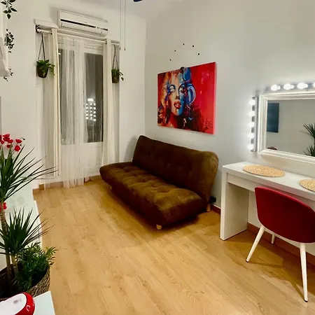 Apartamento Muy Centrico - Entre Palacio Real Y Plaza Mayor Madrid Exterior photo